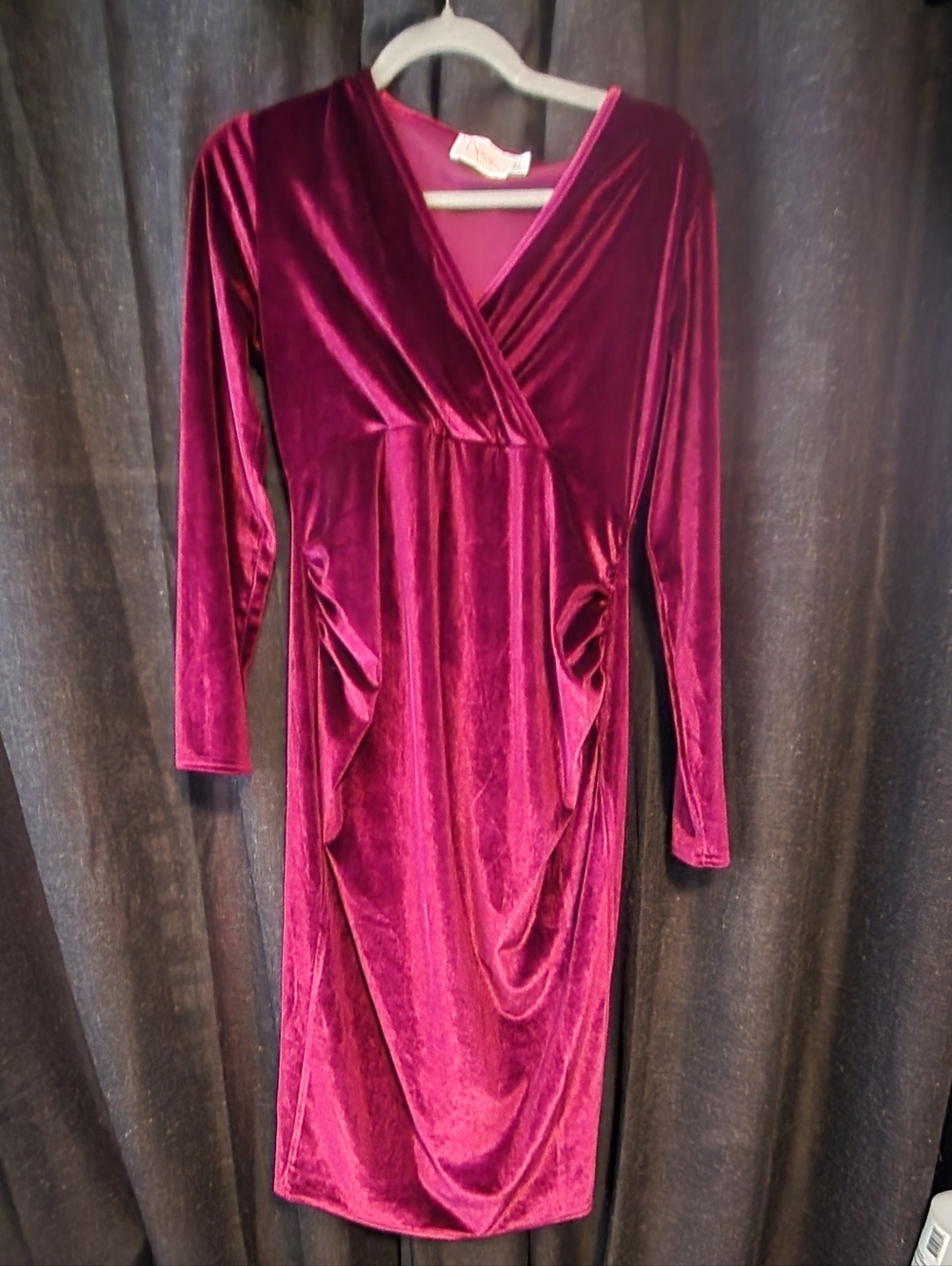 Blume Maroon Velvet Maternity Body Contour Midi Dress Size 8 Maternity Stretch